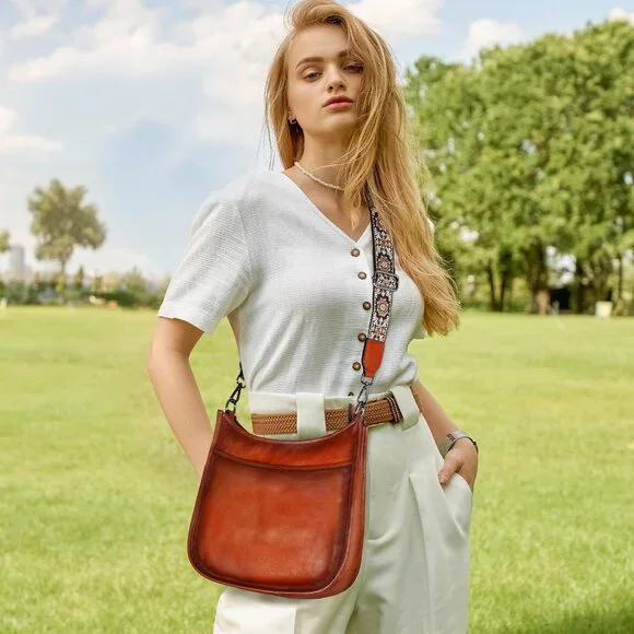 Women Green Leather Imported Zipper Purses Crossbody Shoulder Handbags - Picture 2 of 8